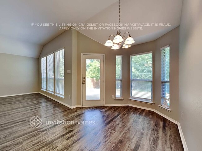 Photo - 221 Mulberry Ln