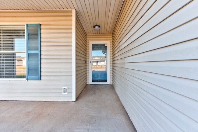 Photo - 1225 Briar Patch Way
