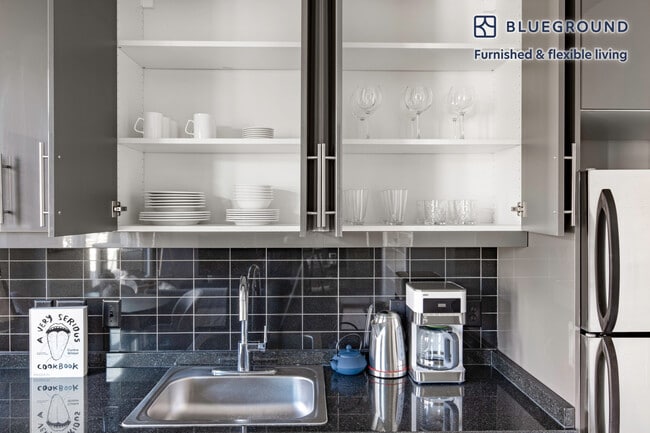 Photo - 1328 14th St NW Unit FL3-ID156