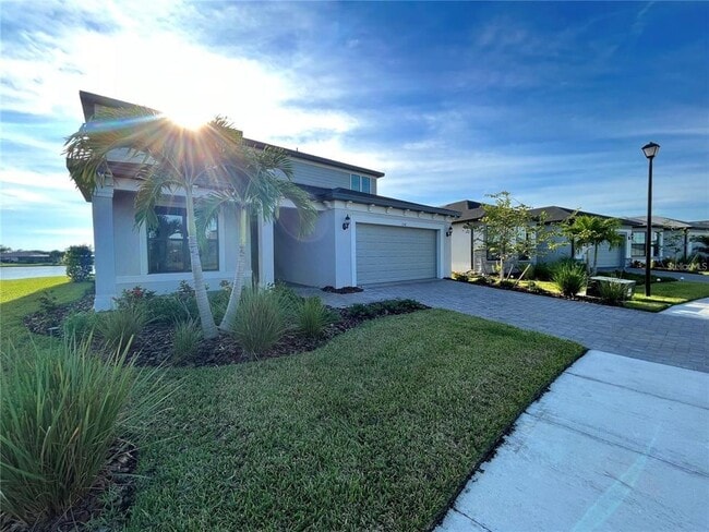 Photo - 2541 Buckthorn Lp