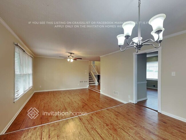 Photo - 2354 Shadowood Dr SW