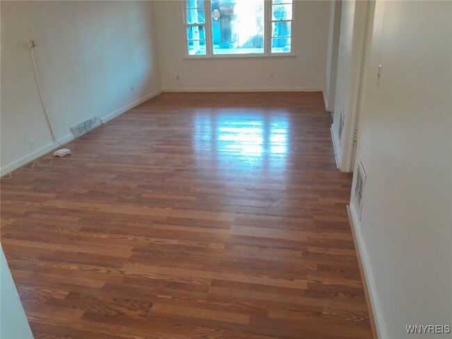 Photo - 63 Hawley St Apartment