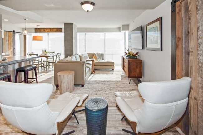 Photo - 1810 Avenida Del Mundo Unit Vacation Rental