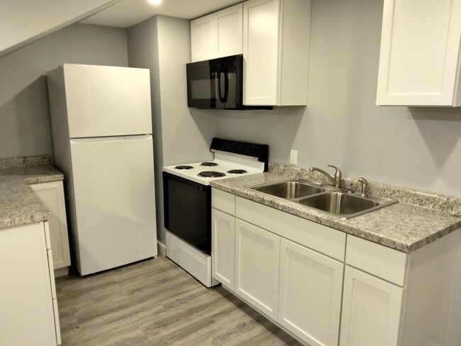 Photo - 311 Ida Ave Unit C - Upper