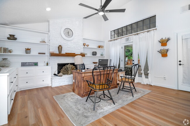 Building Photo - The Broadwater at Salado Creek Rental