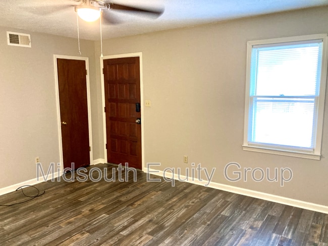 Photo - 124 Lower Brownsville Rd