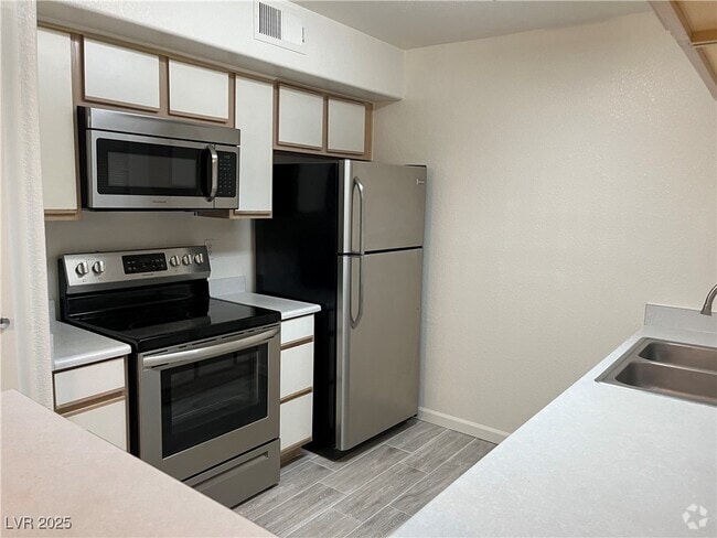 Building Photo - 2300 E Silverado Ranch Blvd Unit 1067 Rental
