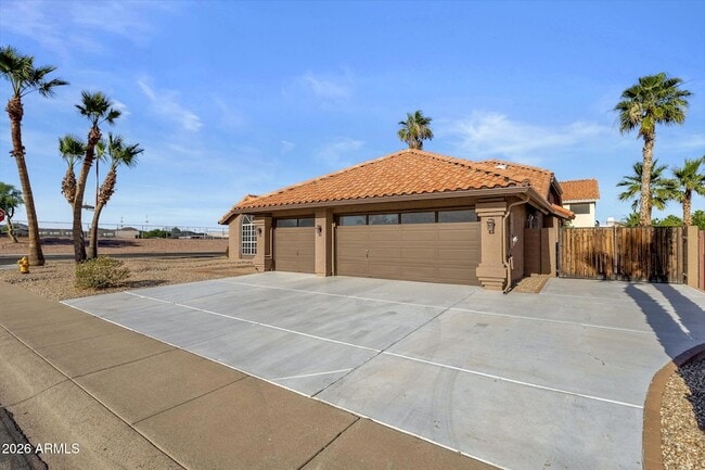 Photo - 16847 S 29th Way