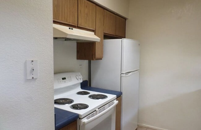 Photo - 3445 N Fremont Ave Unit 1