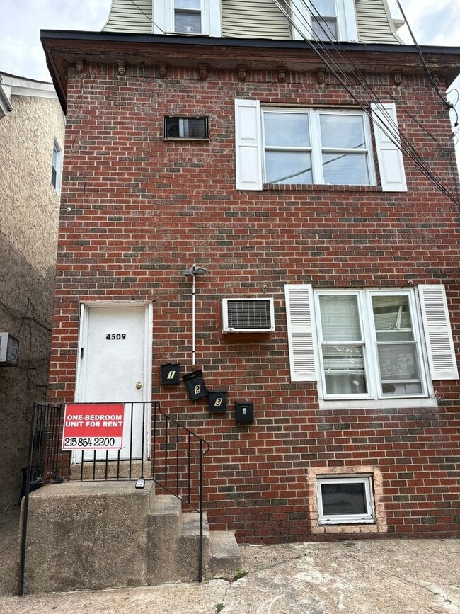 Building Photo - 4509 Rhawn St Unit 2