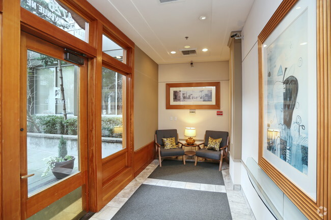 Photo - TraVigne on Eleventh Avenue