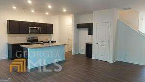 Photo - 1106 Lossie Ln