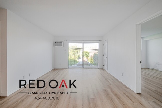 Photo - 134 N Mariposa Ave Unit 208