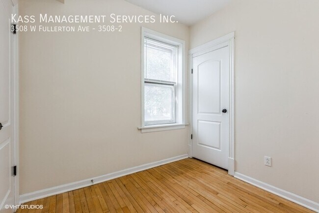 Photo - 3508 W Fullerton Ave Unit 3508-2