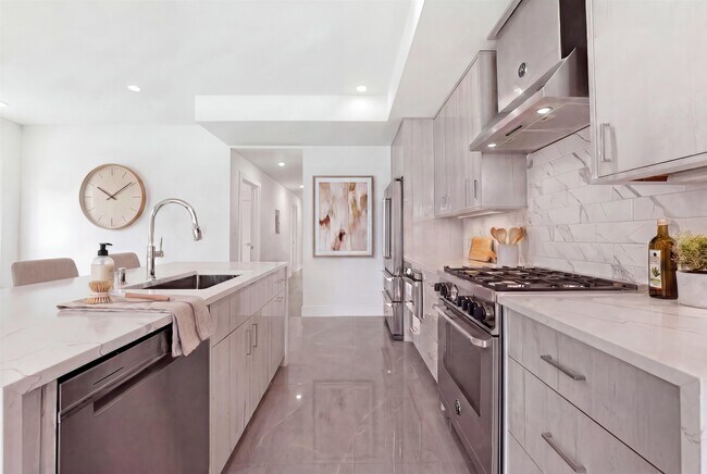 Photo - 290 Griffith St Unidad 2