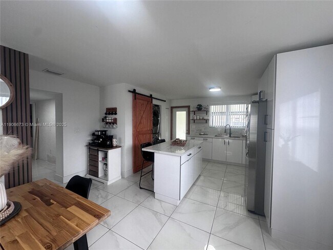 Photo - 22045 SW 114th Ave