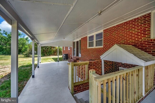 Photo - 1008 Garrisonville Rd
