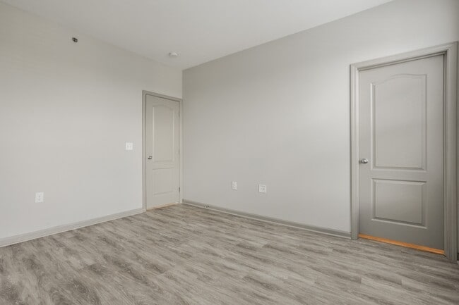 The Avenue at Polaris Apartments