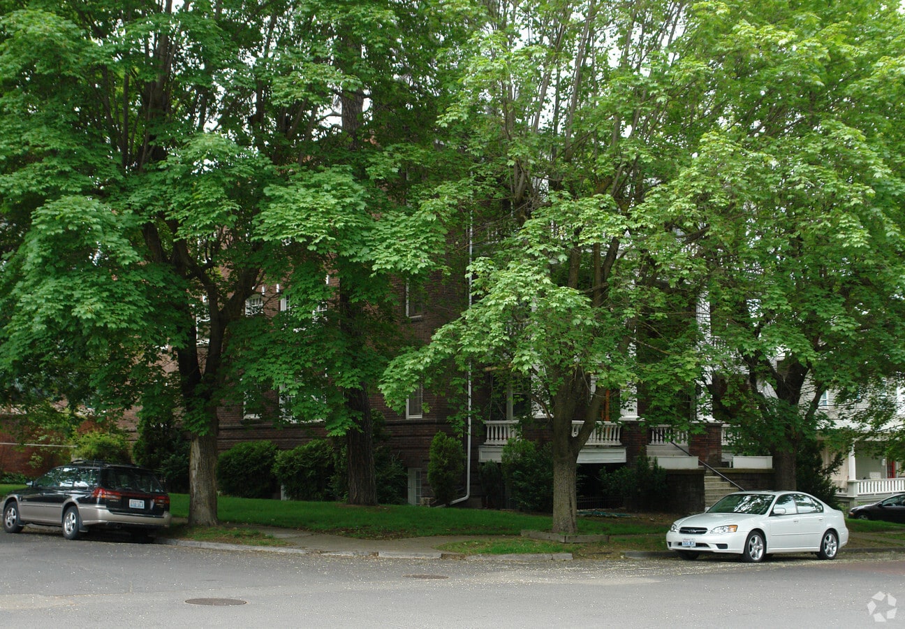 Photo - 1303 W 10th Ave