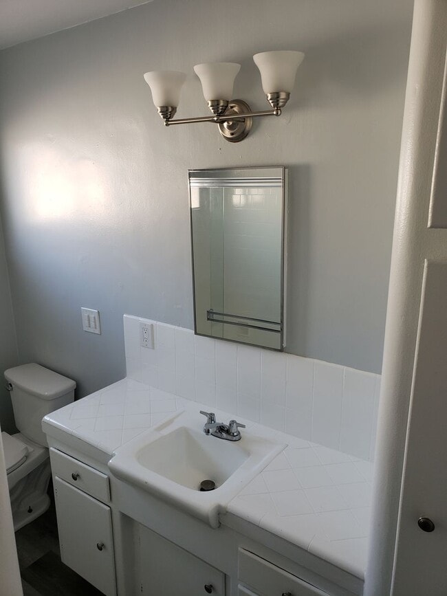 Photo - 3384-3386 Martin Luther King Jr Blvd