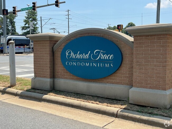 Building Photo - Orchard Trace Condominiums Unit #3