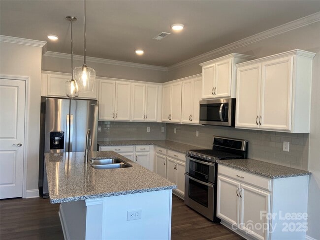 Photo - 4909 Helmsworth Dr