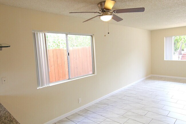 Photo - 18507 Burin Ave