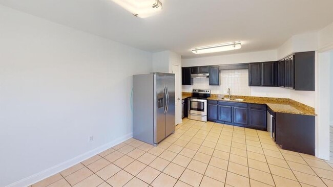 Photo - 501 E Genie St