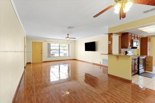 Photo - 22380 SW 66th Ave