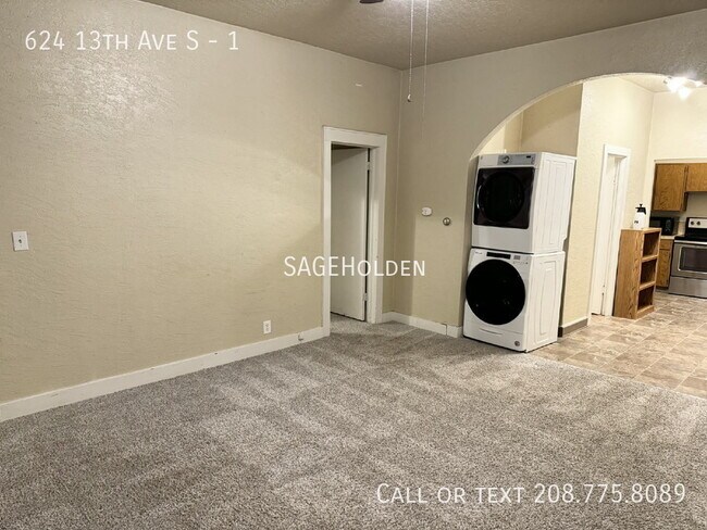 Photo - 624 13th Ave S Unit 1