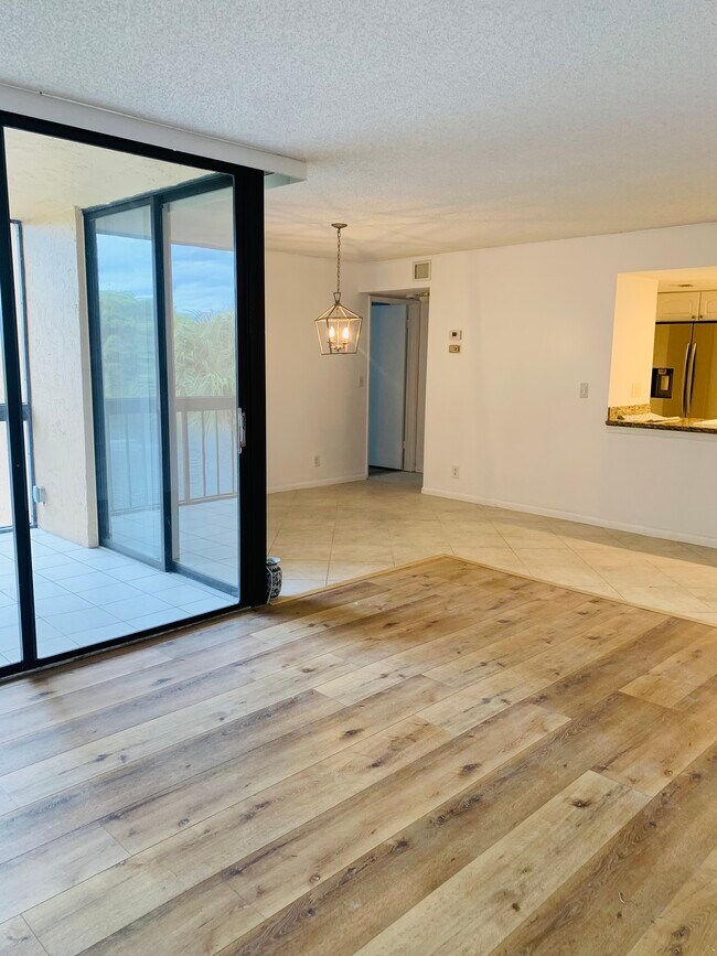 Comedor con vistas al lago - 950 Egret Cir Unidad 950 Egret Cr Delray Beach