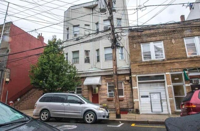 Photo - 2509 Central Ave Unit 6