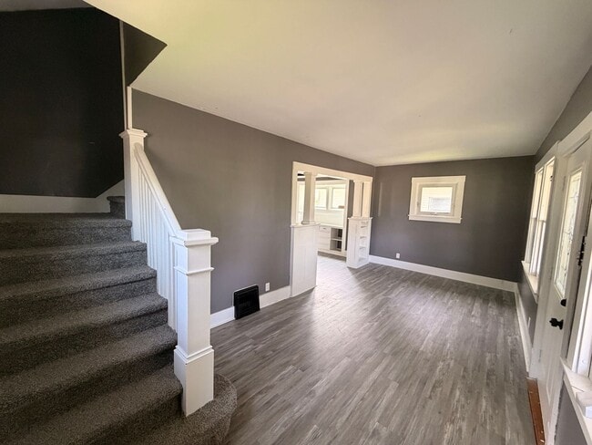 Photo - 834 N 4th St