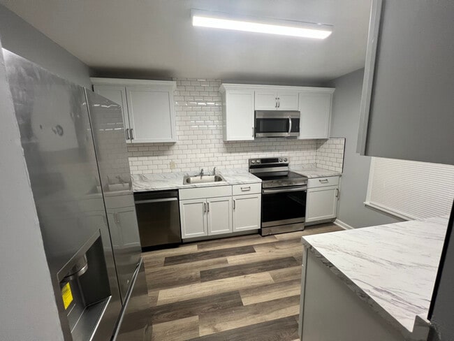 Photo - 46 Grant Ter