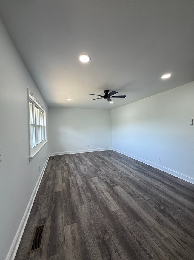Photo - 7754 Vista Hills Dr