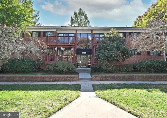 Building Photo - 2700 Dartmouth Rd Rental