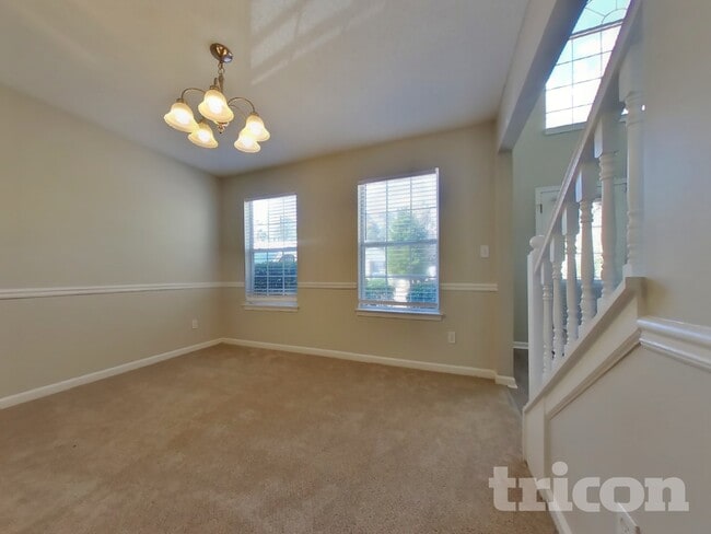 5873 Cobalt Dr SW