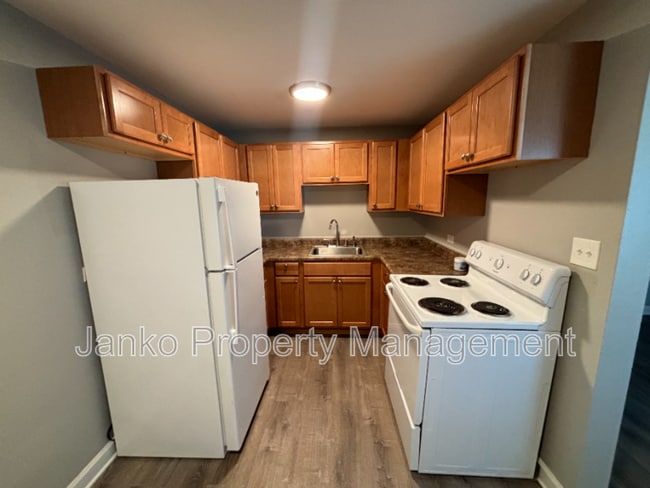 Photo - 2113 W 119th St Unit 3