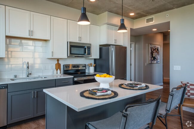 2BR, 2BA - 1082SF - EO Madison Yards