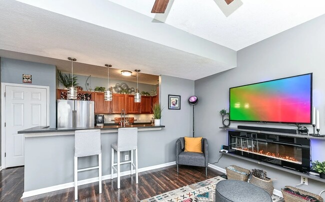 Photo - 2241 N Scioto St Unit 1