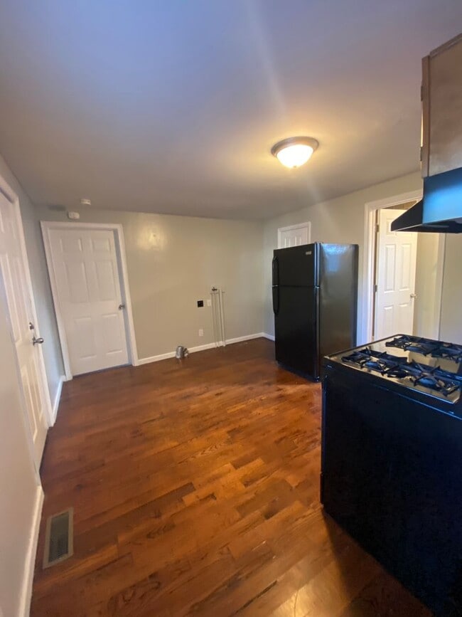 Photo - 1694 S Washington Ave Unidad 1694 S Washington Avenue  A