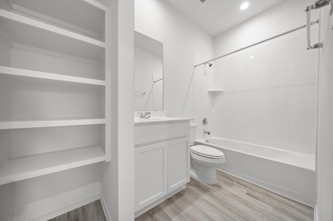 Photo - 31510 Chippenham Colony Ct