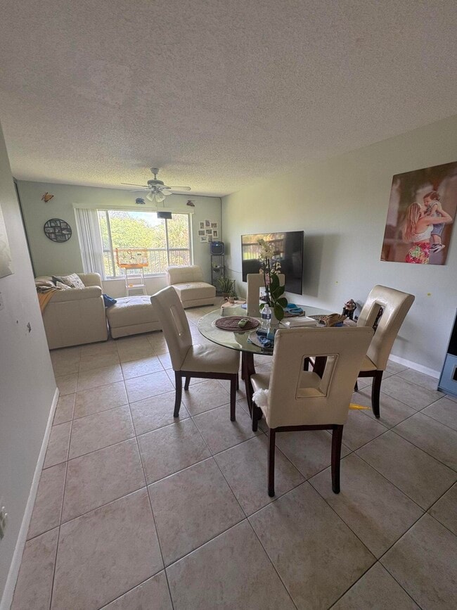 10107 Twin Lakes Dr Unit 24-O