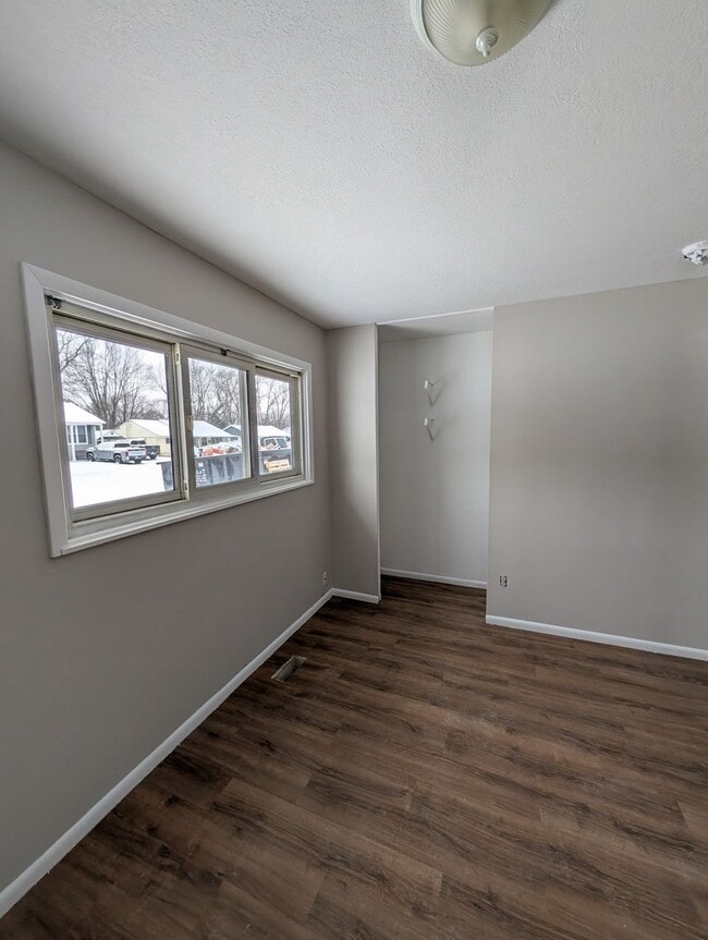 Photo - 1720 Brookwood Dr