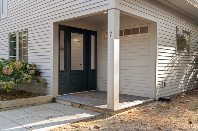 Photo - 7 Old Mill Rd