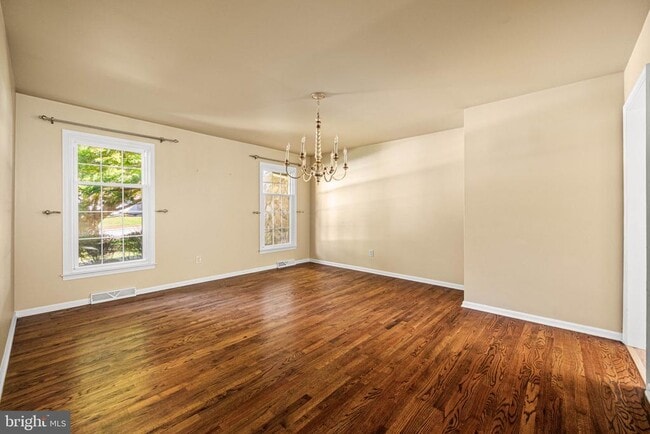 Photo - 401 Alderbrook Dr