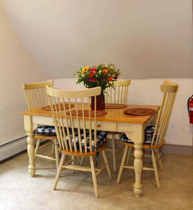 Photo - 2820 E Conway Rd