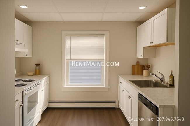 Building Photo - 109 Main Rd N