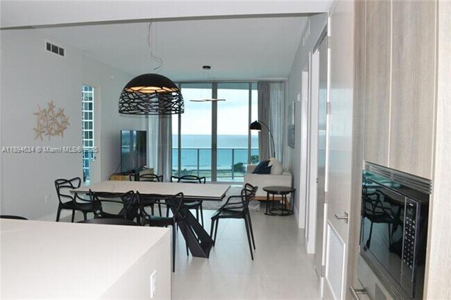 Photo - 17550 Collins Ave Unit 17550 Collins Ave appt 703