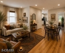 Building Photo - 161 Ashland Ave Unit 2